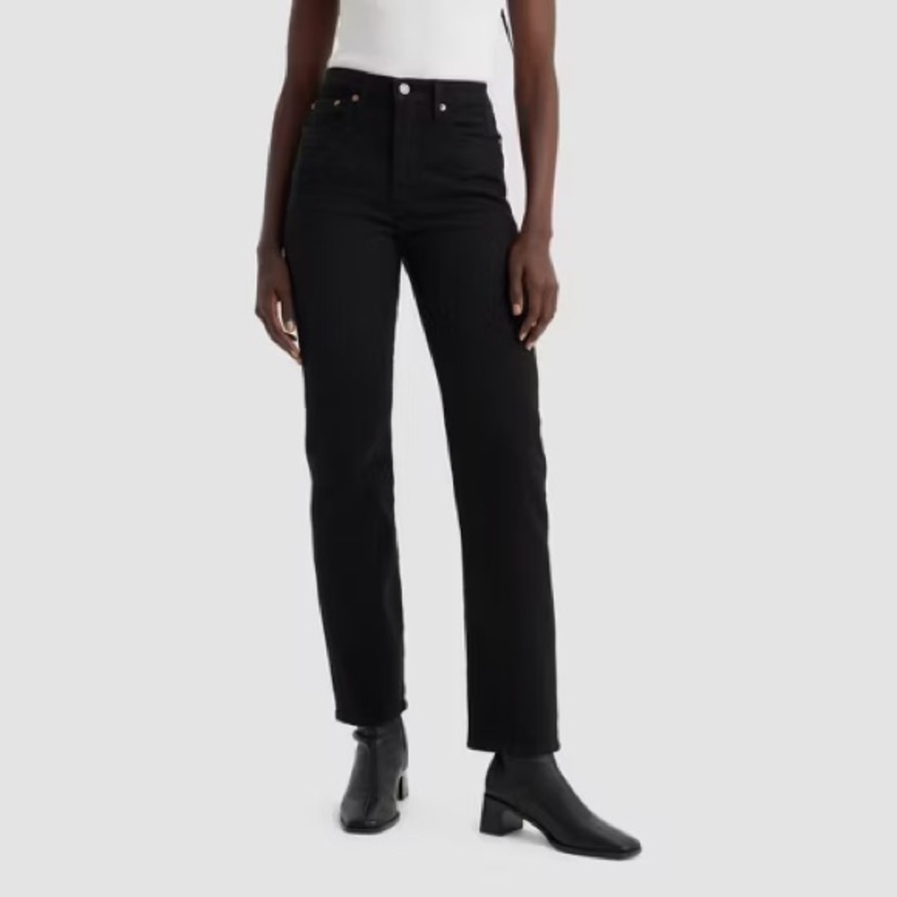 Levi's Women's Straight Leg Jeans — Black